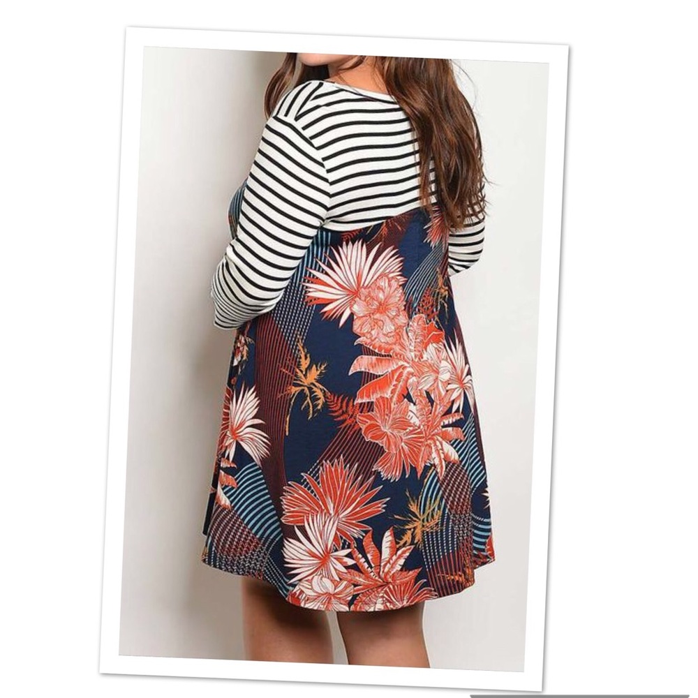 Plus size Abstract Floral Dress (NWOT) - Picture 2 of 2